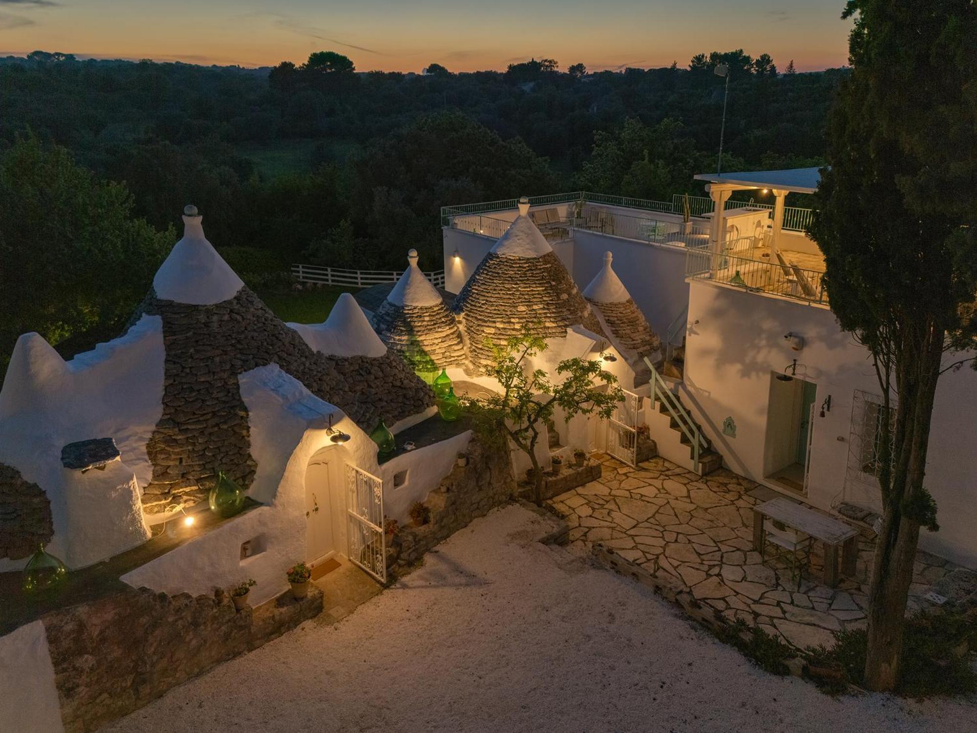 Вилла Trullo Turchese Fabiola Челье-Мессапика Экстерьер фото
