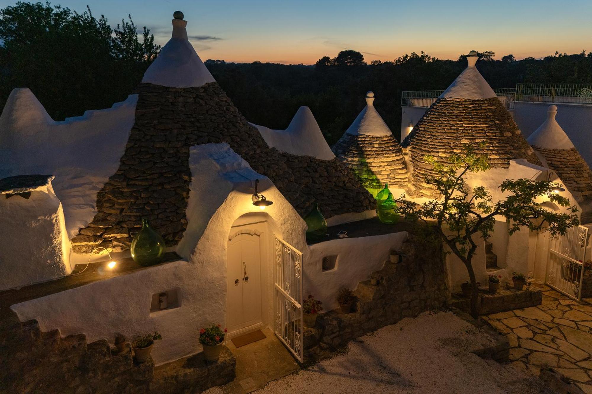 Вилла Trullo Turchese Fabiola Челье-Мессапика Экстерьер фото