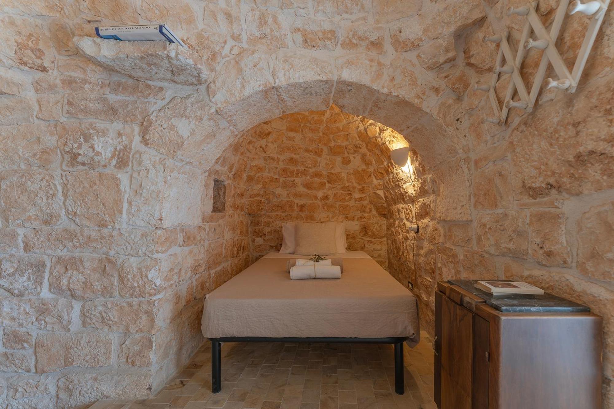 Вилла Trullo Turchese Fabiola Челье-Мессапика Экстерьер фото