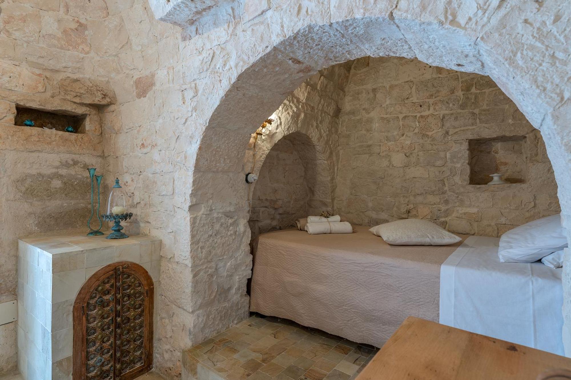 Вилла Trullo Turchese Fabiola Челье-Мессапика Экстерьер фото