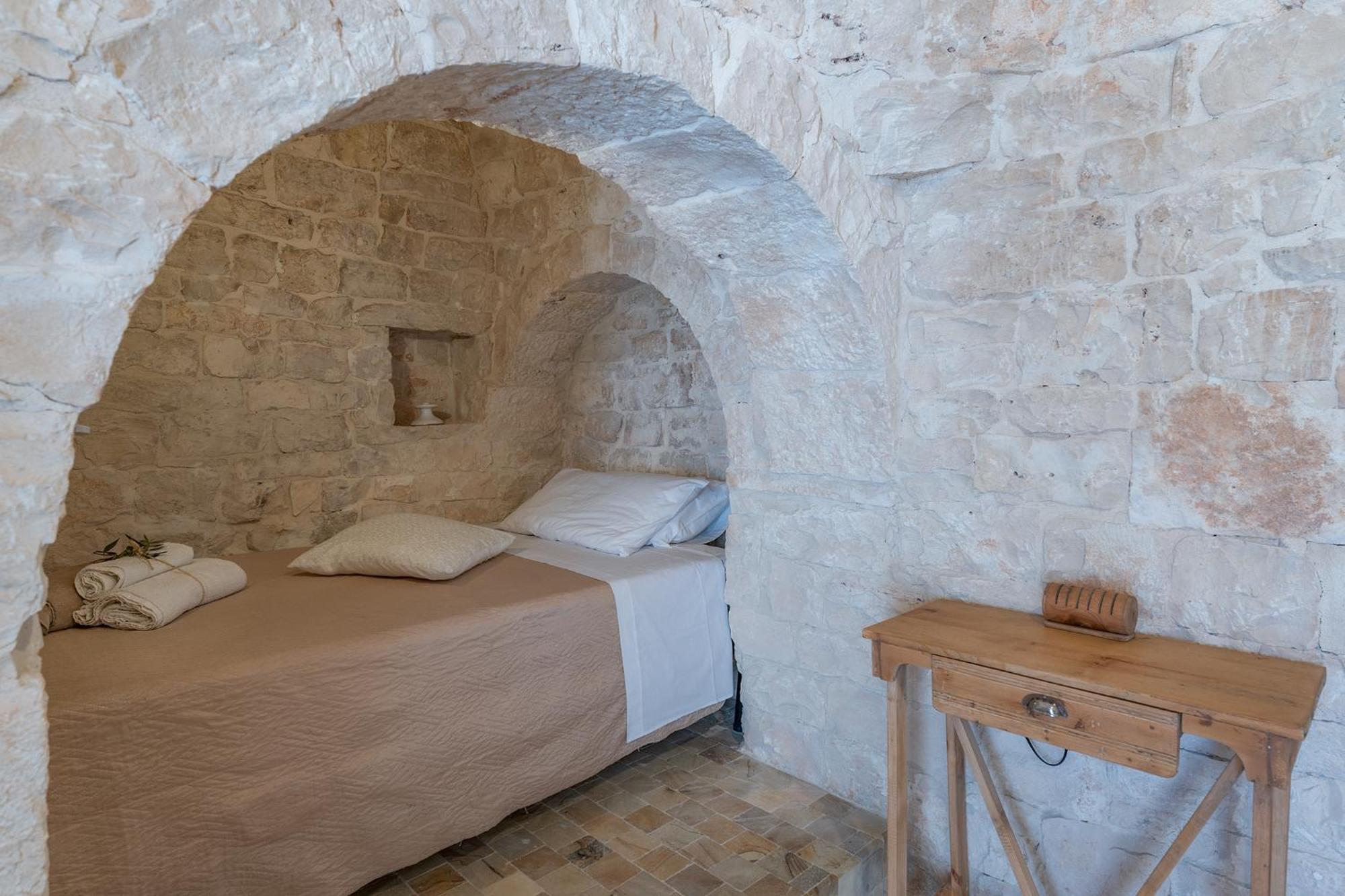 Вилла Trullo Turchese Fabiola Челье-Мессапика Экстерьер фото